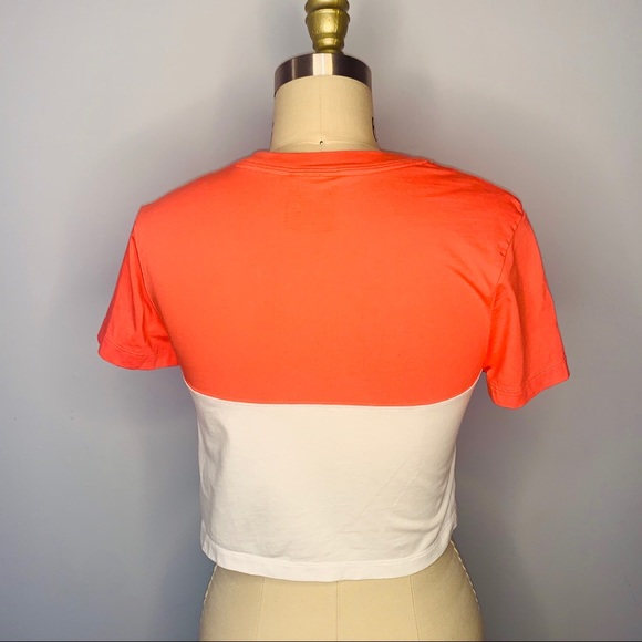 Nike Heritage S/S Crop Top - Picture 3 of 7